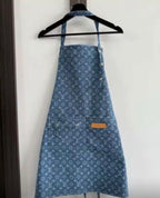 L V stylist/chef apron
