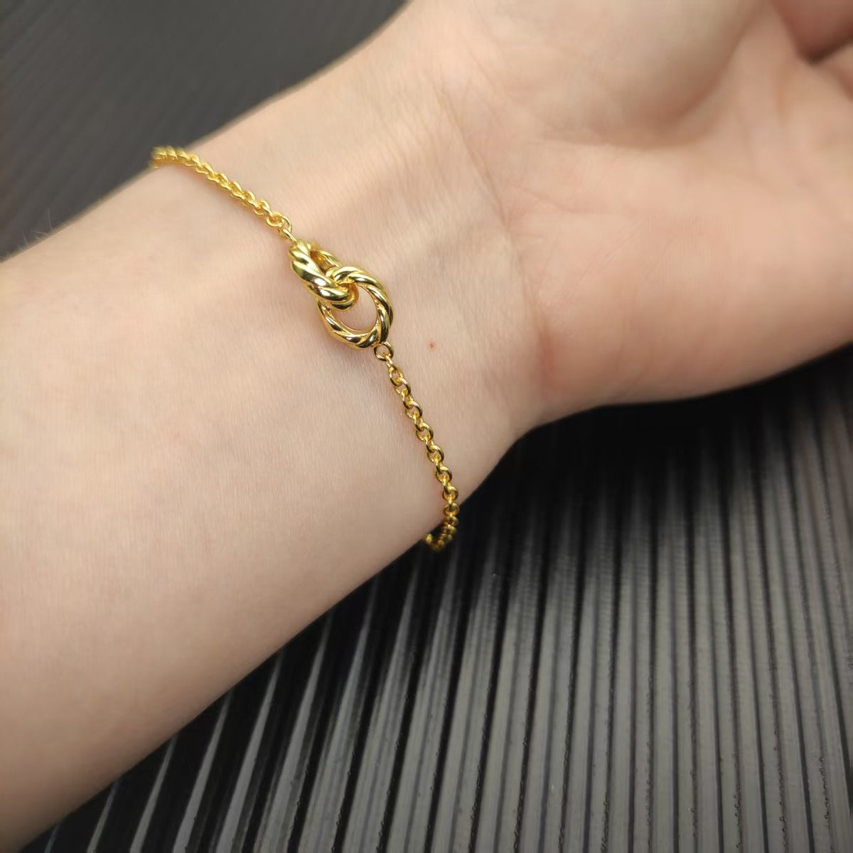 DY love knot bracelet