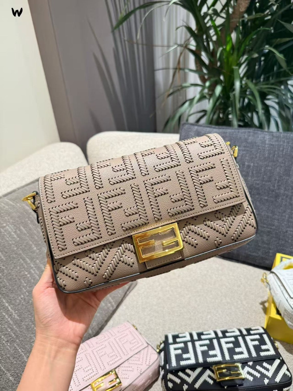 Fndi stitched embossed (MQ)
