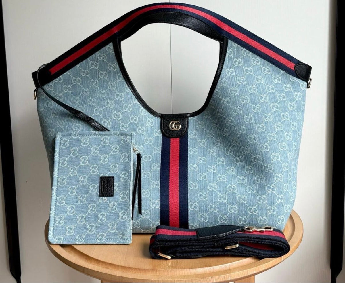 G G blue medium tote
