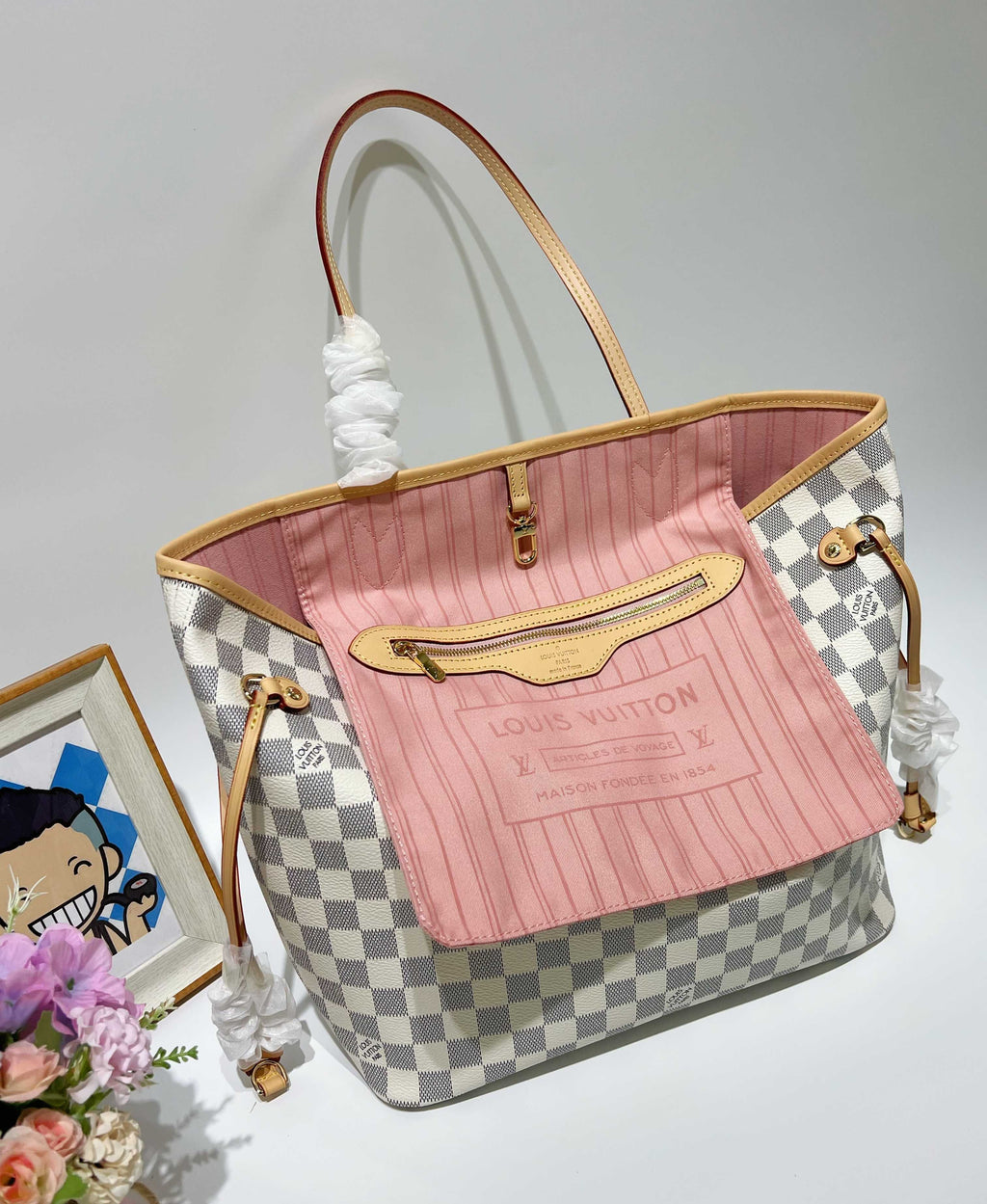 L   V  NF white&rose bag MQ