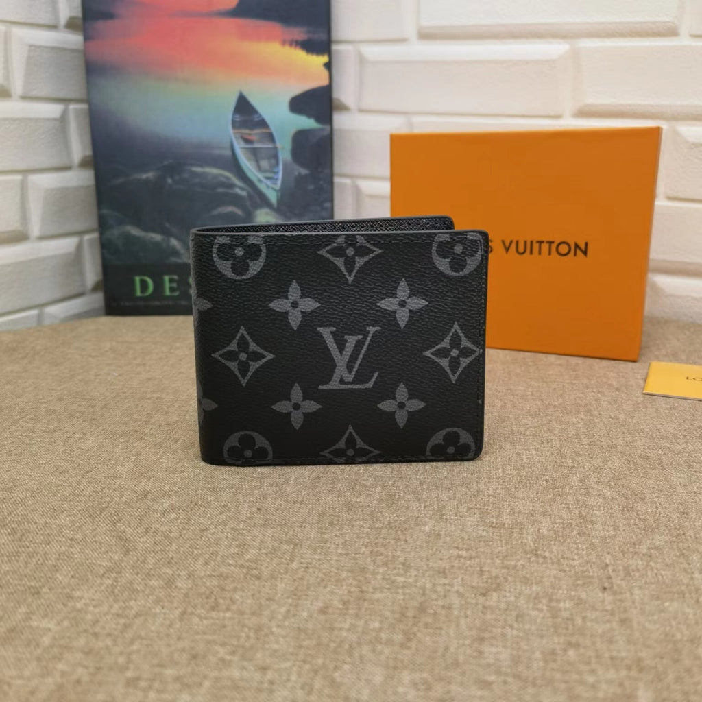 L V (MQ) Men’s Wallet