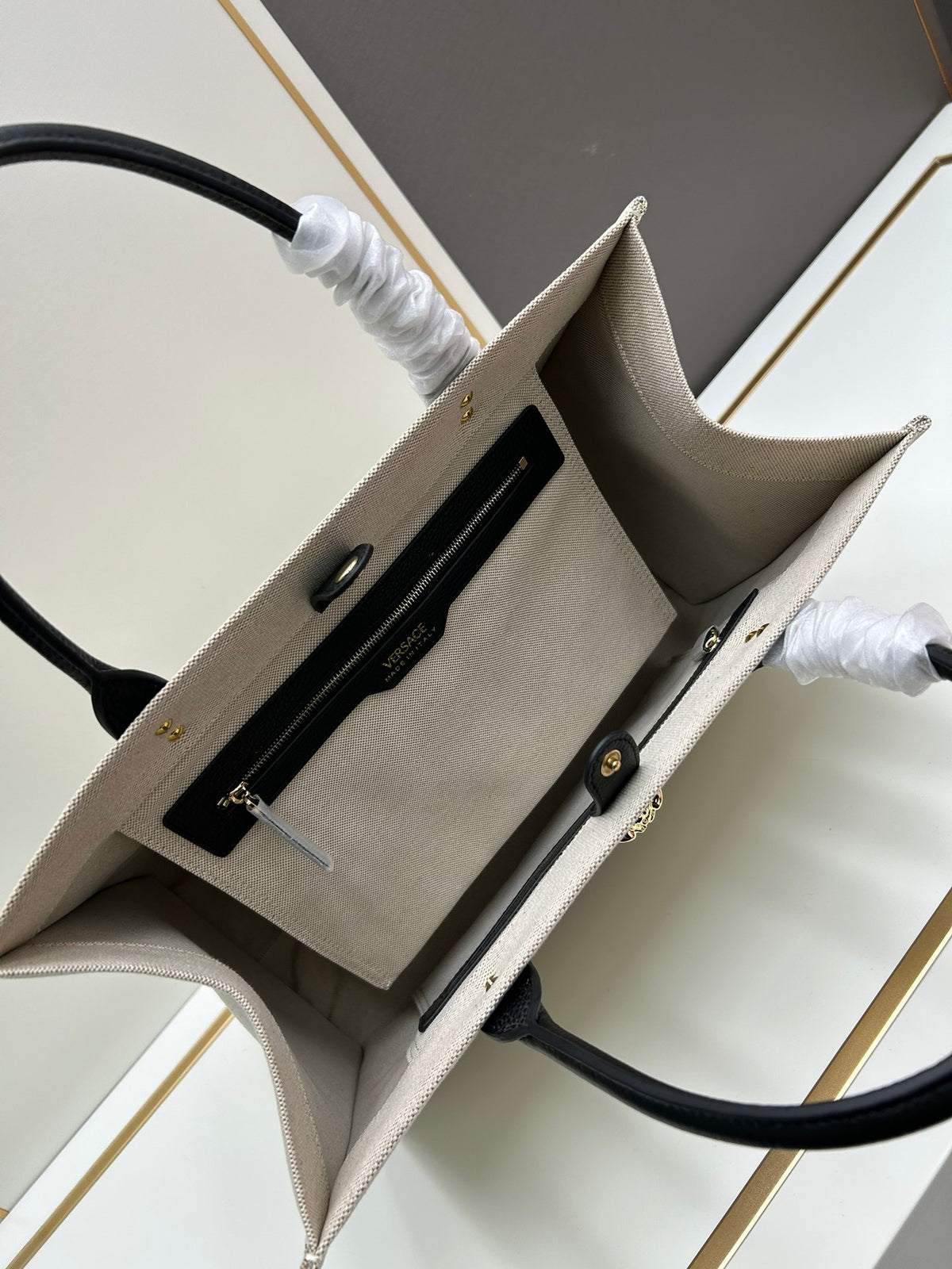 VRSCE Ivory Tote MQ