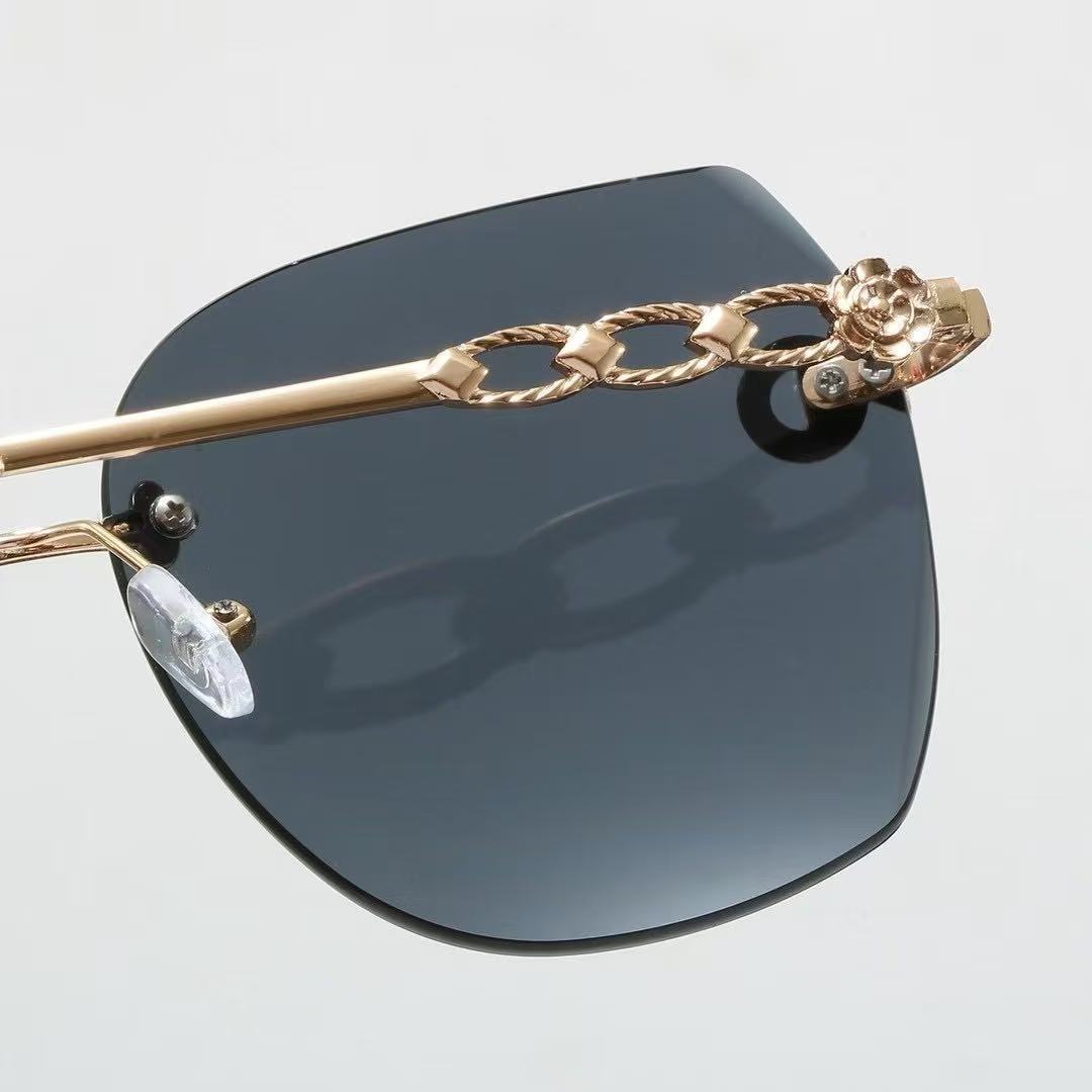 DONT GET IT TWISTED SUNNIES