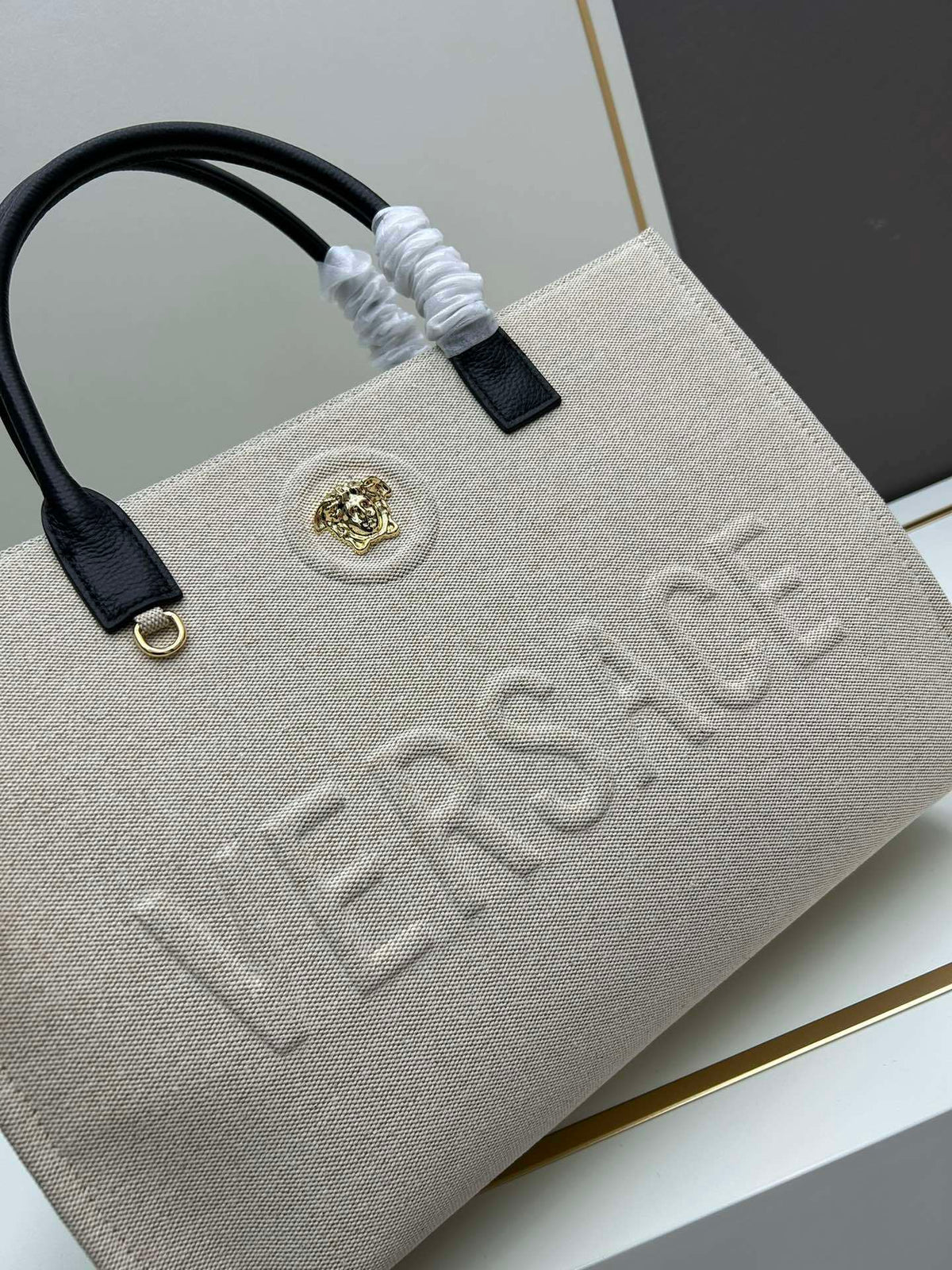 VRSCE Ivory Tote MQ
