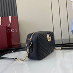 M Q - G G black bag