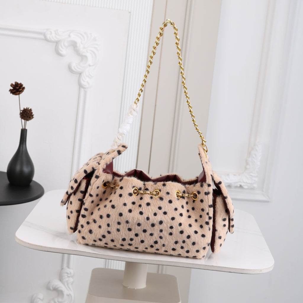 CC pretty polka