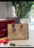 G G tote