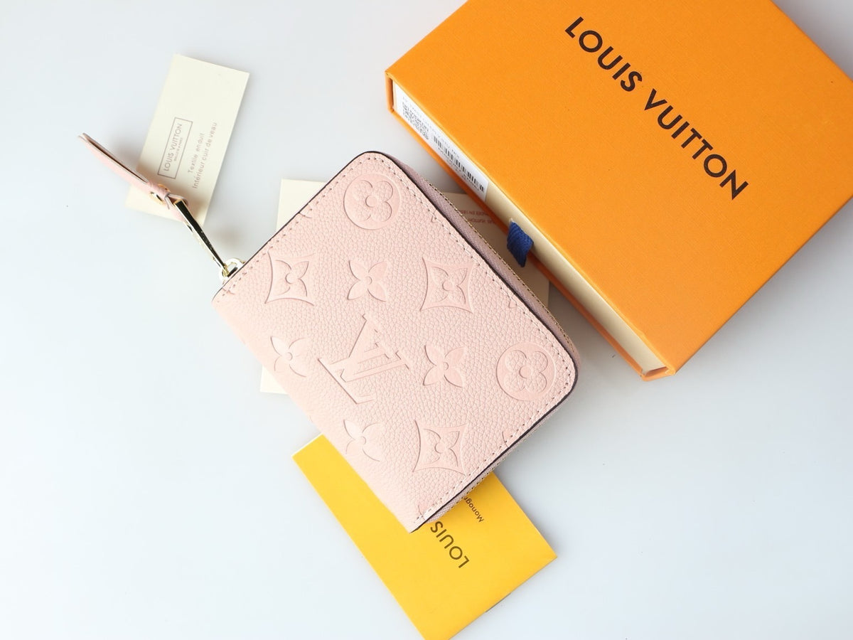 LV CARD WALLET