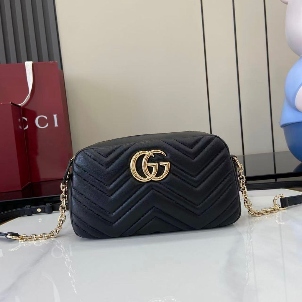 M Q - G G black bag