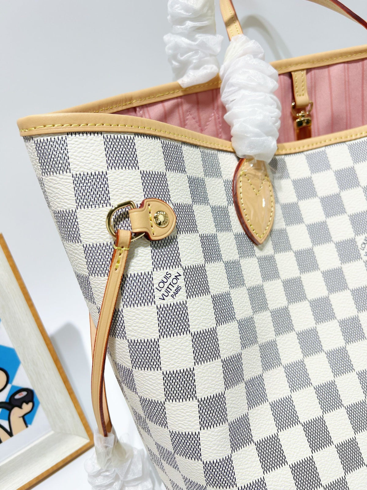 L   V  NF white&rose bag MQ