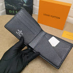L V (MQ) Men’s Wallet