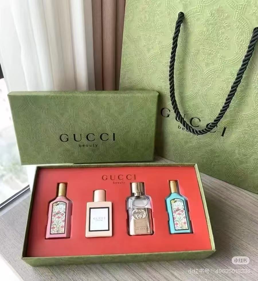 GG fragrance gift set