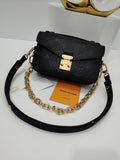 Black LV East West 1:1