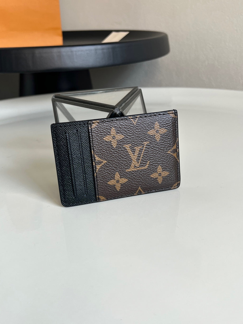 L V NEO CARD HOLDER BLACK
MQ